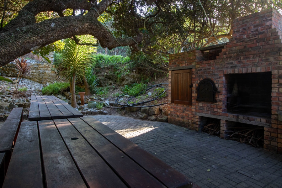 4 Bedroom Property for Sale in West Beach Eastern Cape